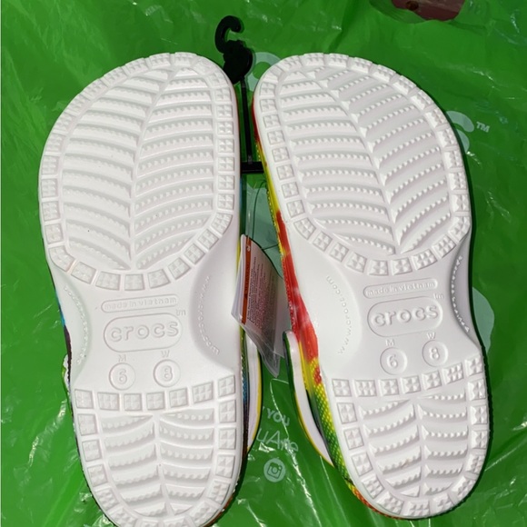 Tye-Dye Crocs - Picture 2 of 3